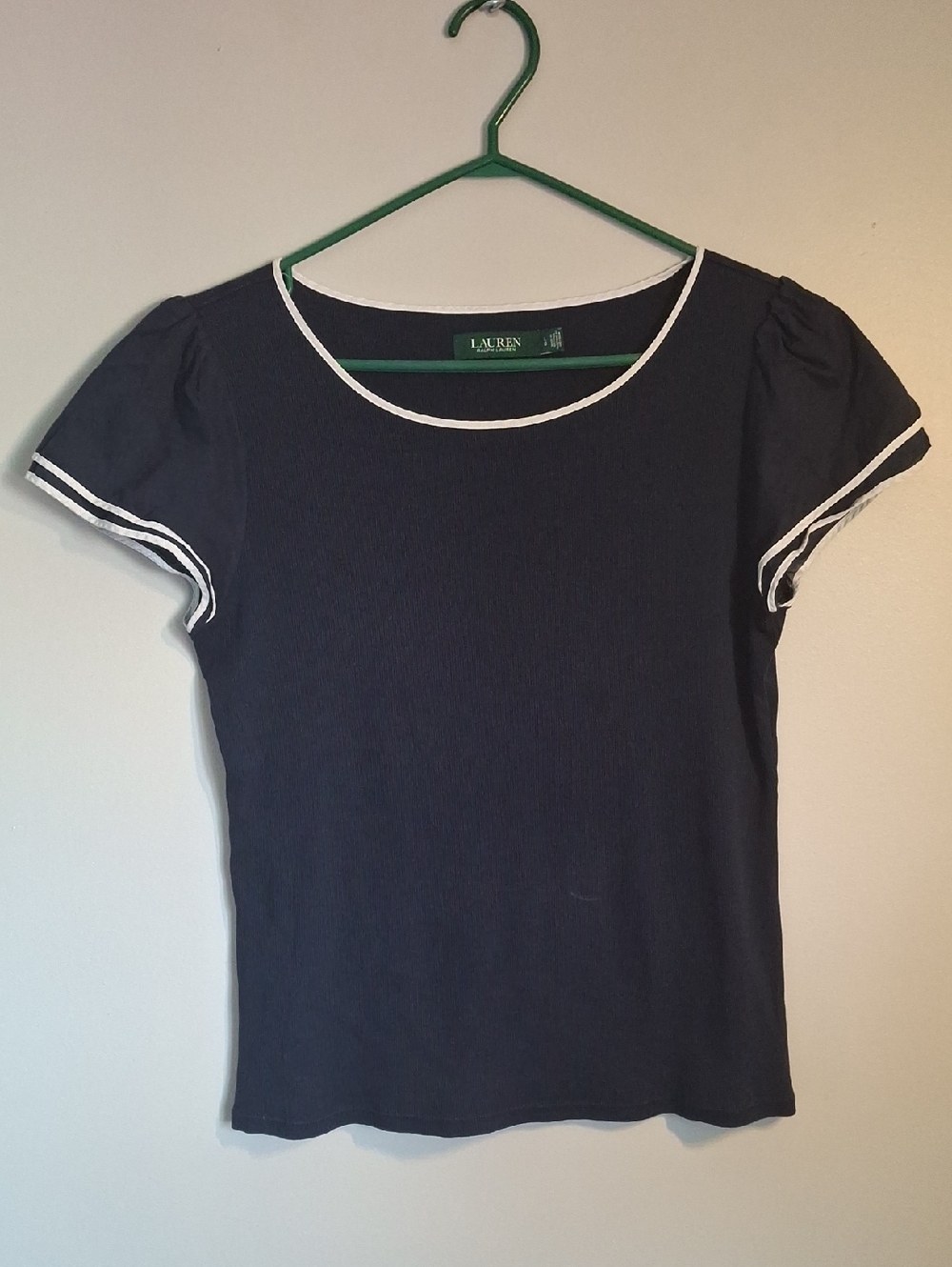 Lauren Ralph Lauren Navy Ribbed Knit Top White Trim Flutter Sleeve L